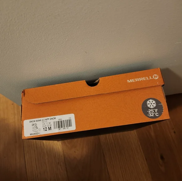 Merelle snow bank 2.0 boots size 12M - Picture 3 of 6